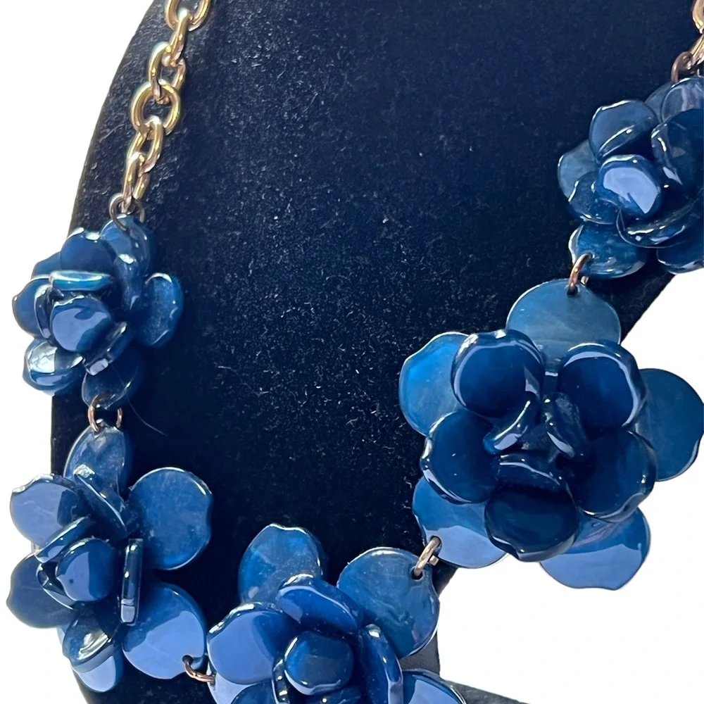 Blue Flower Statement Necklace Approximately 18 to 24 Inches - Picture 3 of 8